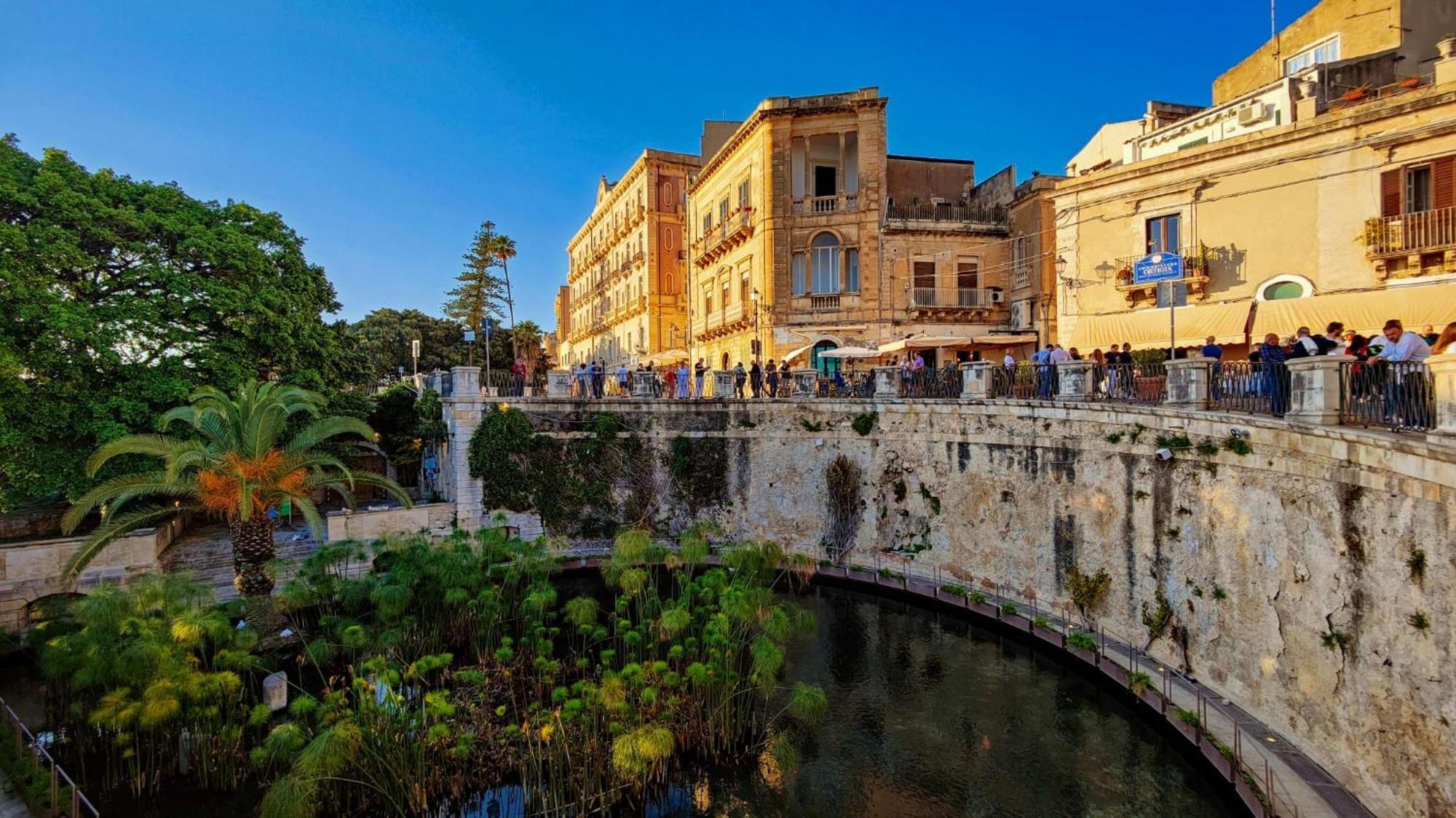 La Piccola Perla Di Ortigia Apartment Syracuse Bagian luar foto